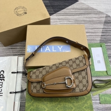 Gucci Hobo Bags